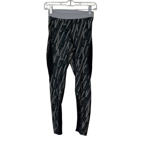 Nike Pro Athletic Leggings Womens Small Black Gray Hypercool Mesh Sides Workout - Picture 1 of 8
